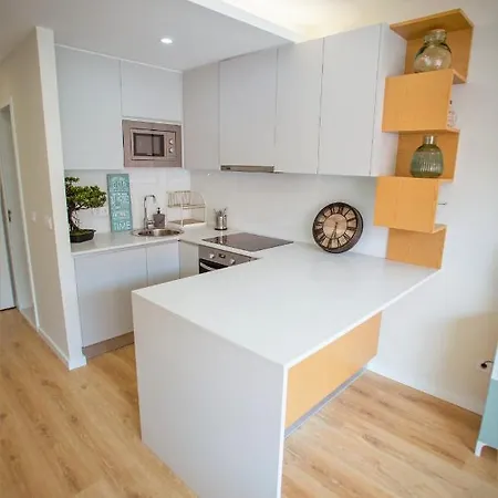 Sensations Apt By Hosts Apartment