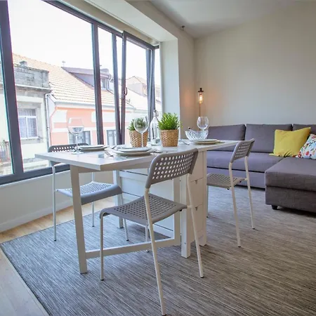 Sensations Apt By Hosts Apartment