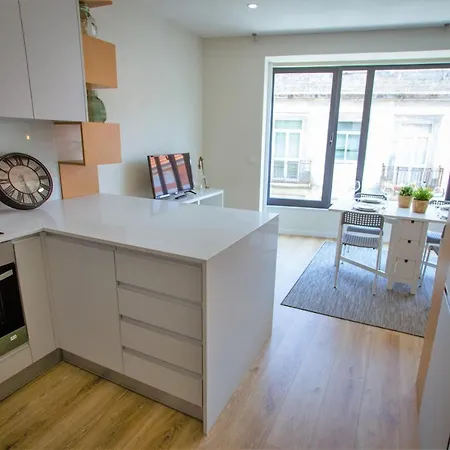 Apartment Sensations Apt By Hosts